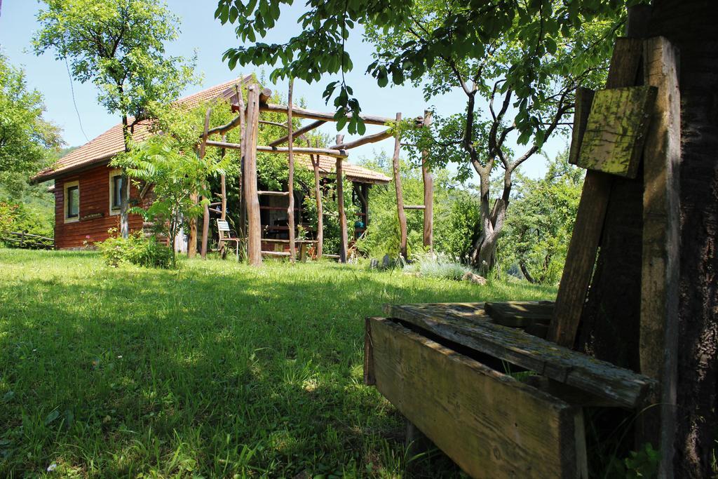 Visoko Gorani Cottage Exteriör bild