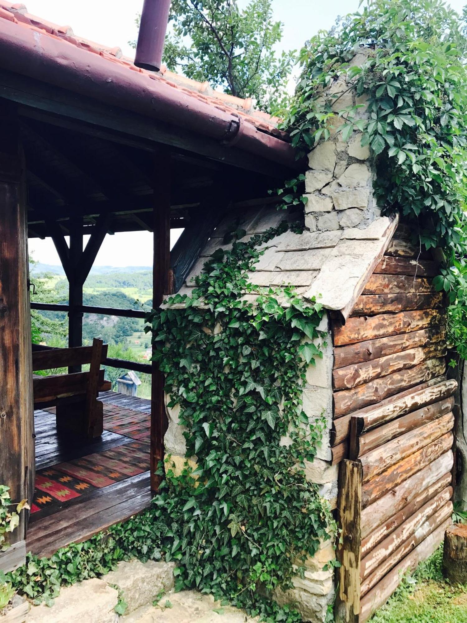 Visoko Gorani Cottage Exteriör bild